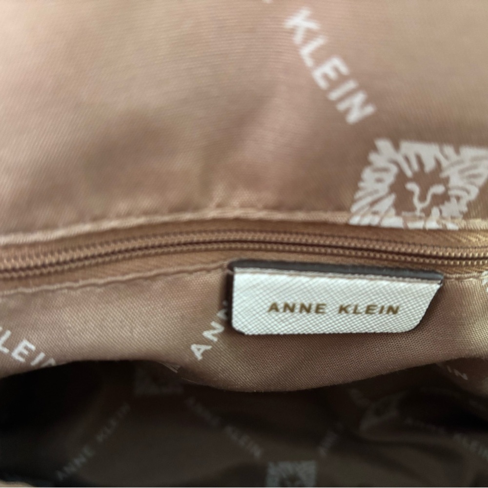 Anne Klein Beige Logo Lining Satchel Pre-loved Excellent Condition - Picture 9 of 9